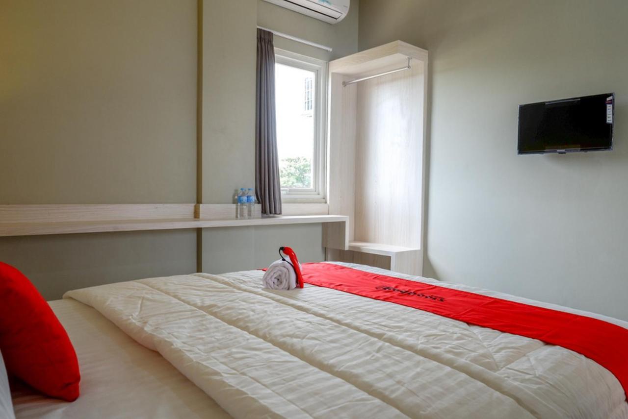 RedDoorz Syariah near PRPP Semarang Hotel Bagian luar foto